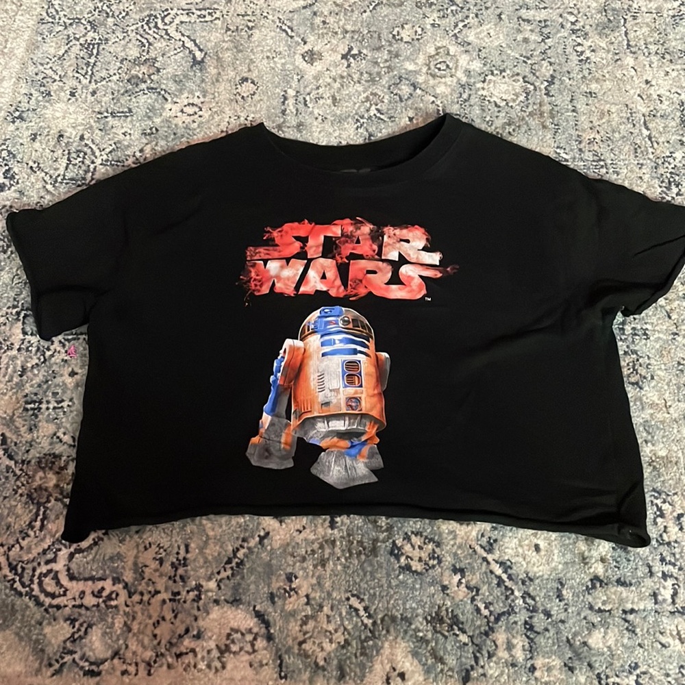 size small star wars crap top